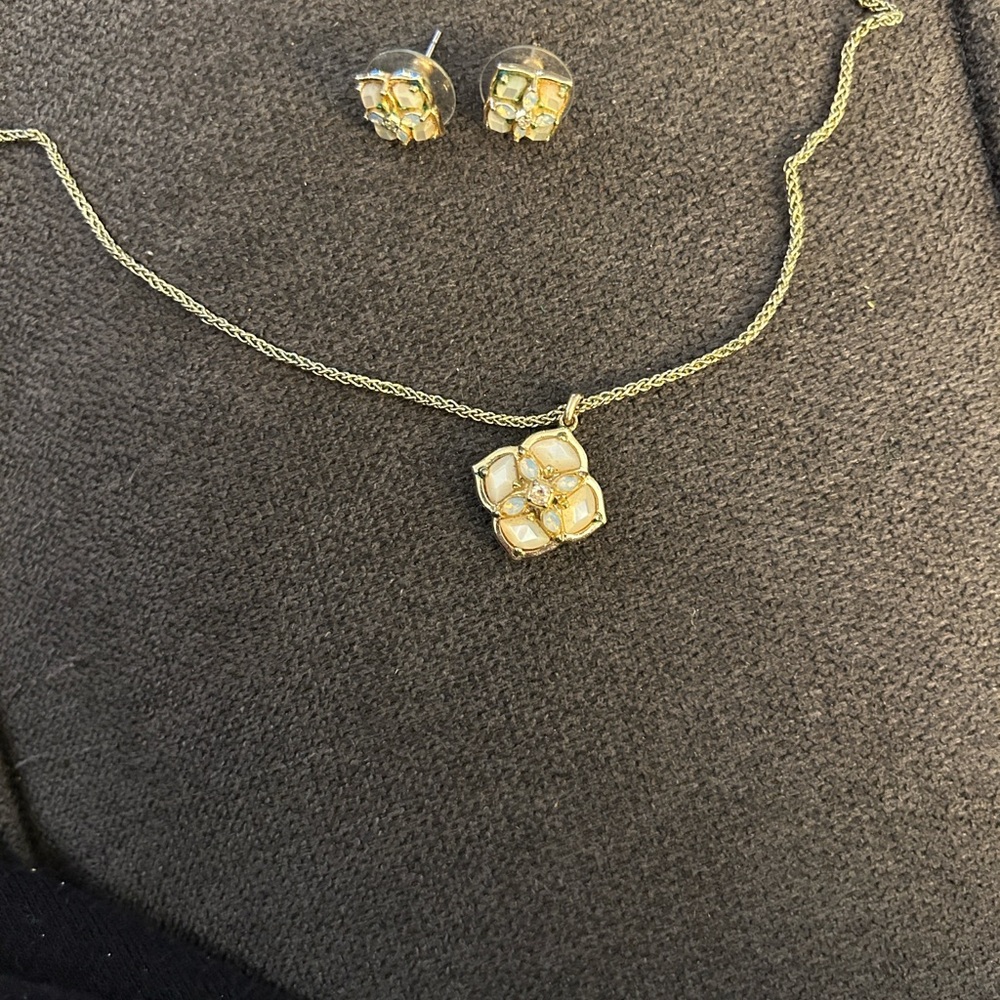 Kendra Scott Gold Necklace with Floral Design